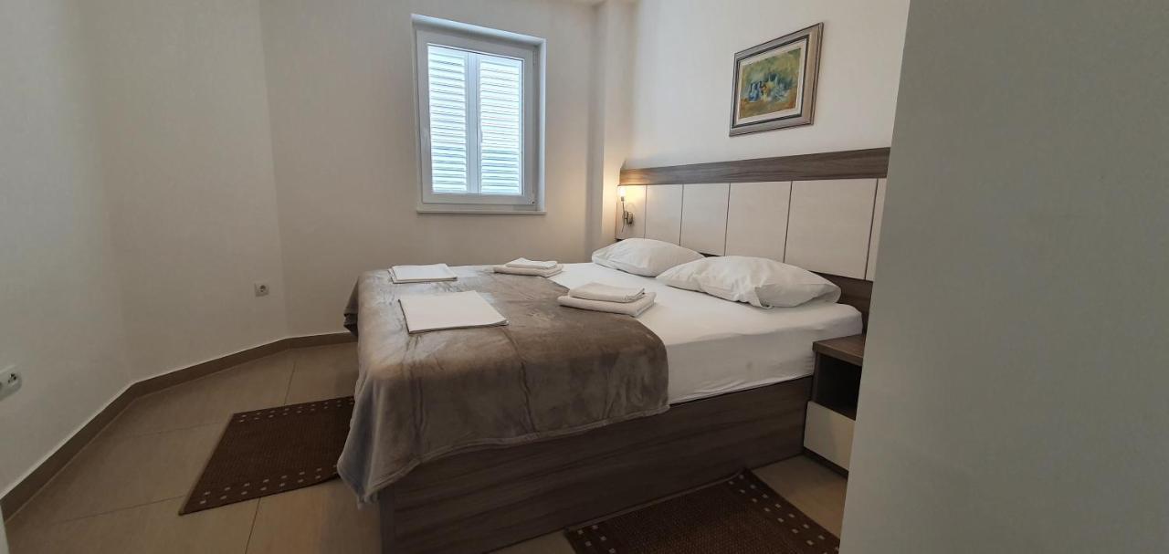 Apartments Lofiel Novalja Ngoại thất bức ảnh