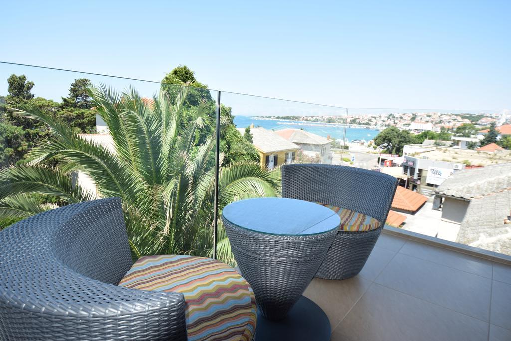 Apartments Lofiel Novalja Ngoại thất bức ảnh